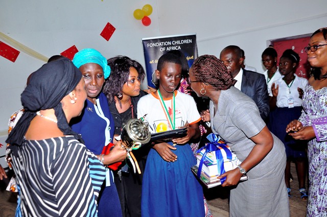 Concours national d’orthographe 2015 : La Fondation Children Of Africa récompense la lauréate