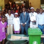 projet » Ambassadeurs Ecolo »:l’Ong Aide Pur remet du Matériels au Lycée Moderne 1 d’Abobo