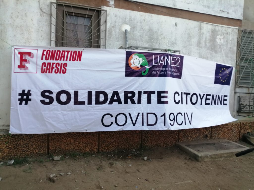 Côte d’Ivoire /Lutte contre le Covid19 :la Fondation CAFSIS offre des kits alimentaires et sanitaires aux populations d’Adjamé 220 logements