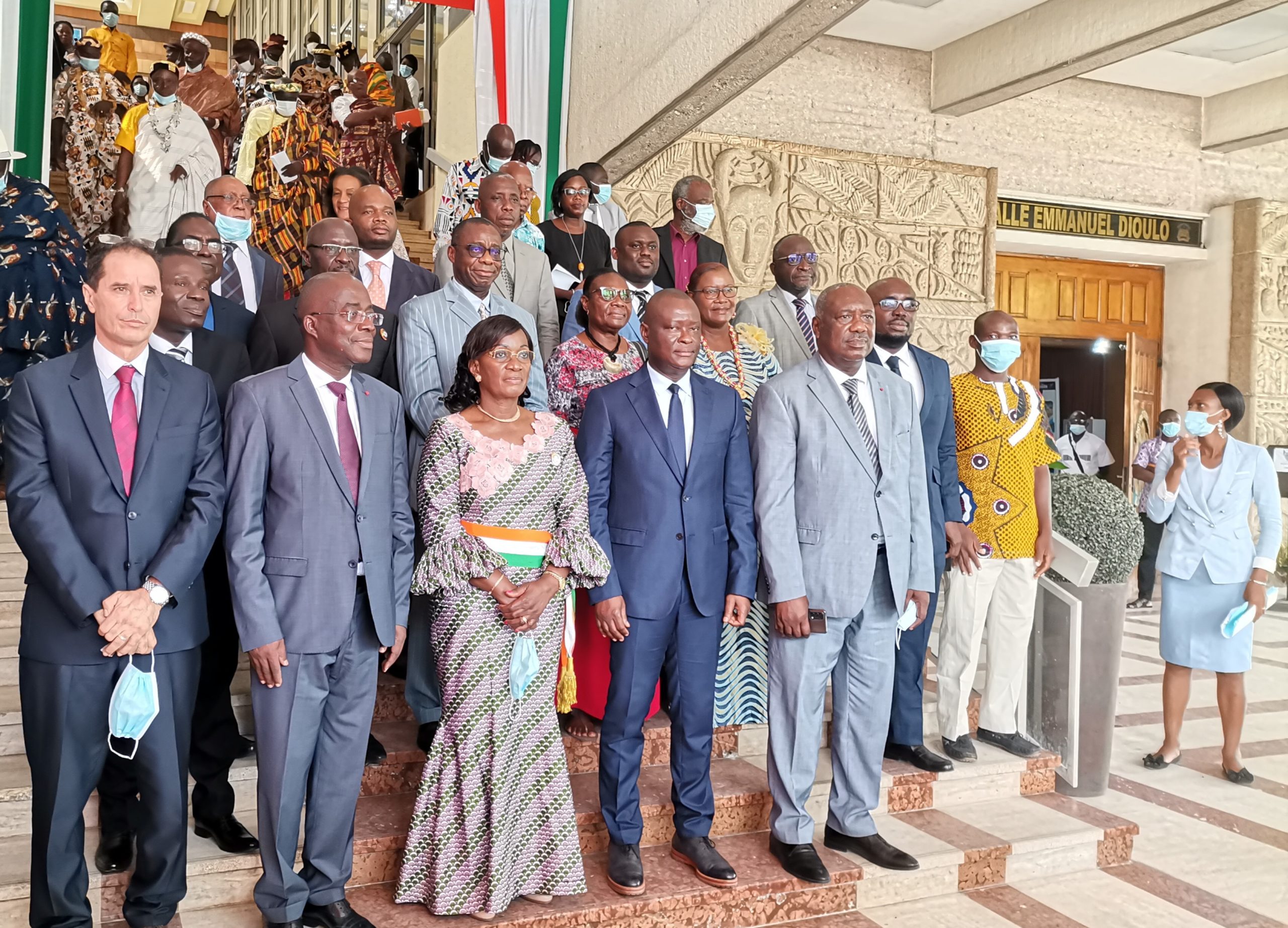 Côte d’Ivoire :Cérémonie officielle de présentation du PDL de la Commune d’AGOU et de lancement de la campagne de financement des projets et opérations