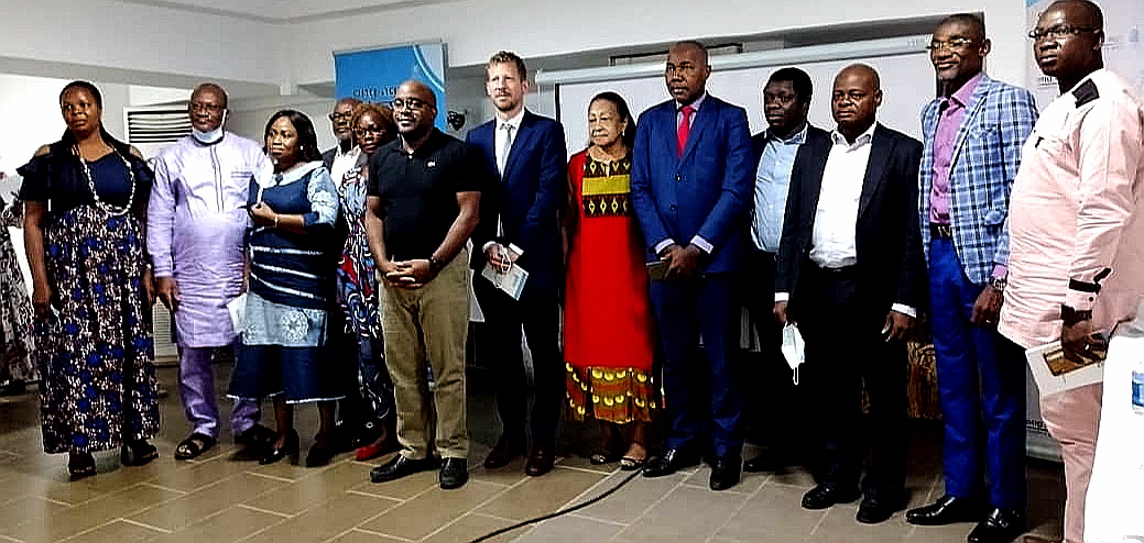 Côte d’Ivoire :L’ONG AGIS fait le bilan de 2021 du projet  « OXYGÈNE POUR TOUS »