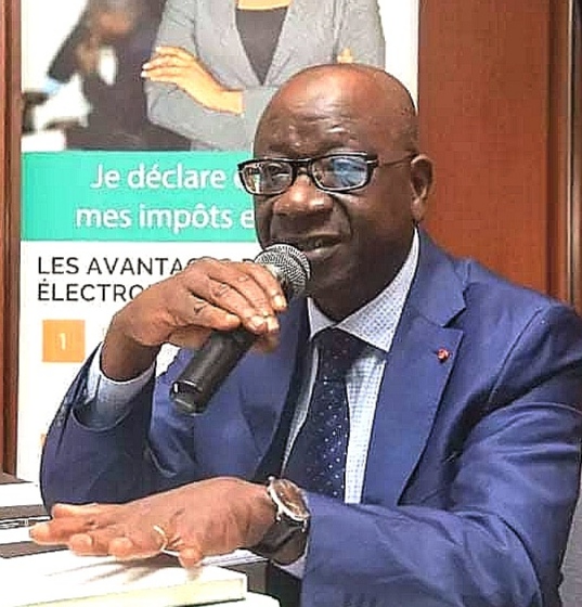 Côte d’Ivoire :Le Directeur général des impôts Ouattara Sié ABOU présente les mesures nouvelles contenues dans l’annexe fiscale 2022.