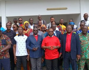 Yopougon : L’Évêque Dr Jonathan Gba mobilise les leaders religieux pour la paix et la cohésion